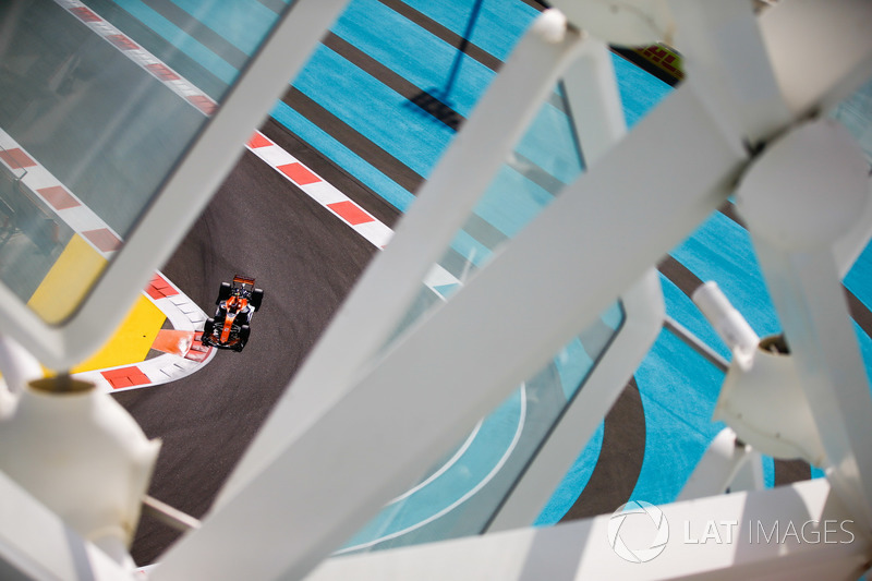 Стоффель Вандорн, McLaren MCL32