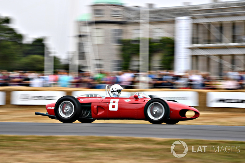 Arturo Merzario Ferrari 156 Sharknose