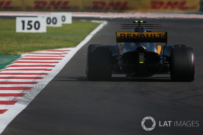Carlos Sainz Jr., Renault Sport F1 Team RS17