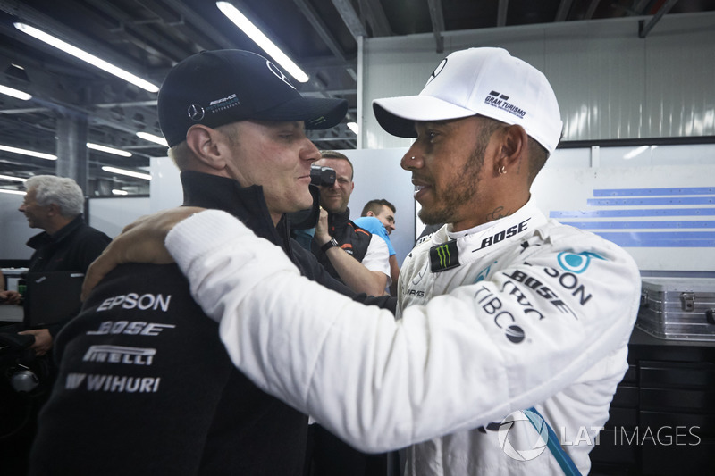 Valtteri Bottas, Mercedes AMG F1, Lewis Hamilton, Mercedes AMG F1,