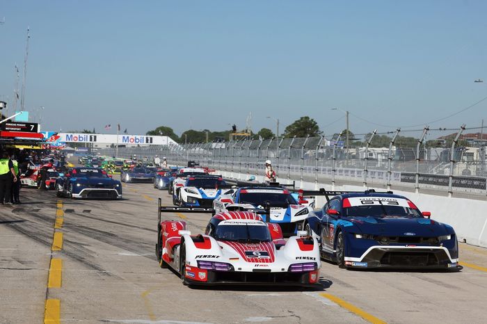 #6 Porsche Penske Motorsport Porsche 963: Mathieu Jaminet, Matt Campbell, Kevin Estre, #64 Ford Multimatic Motorsports Ford Mustang GT3: Mike Rockenfeller, Sebastian Priaulx, Ben Barker