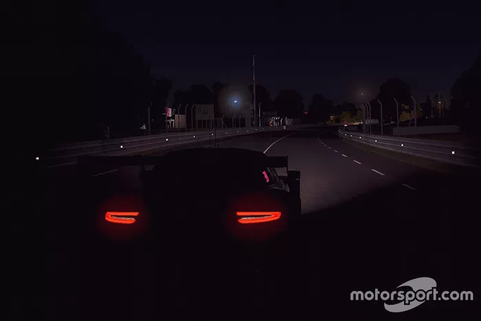 Acción de carrera en la noche