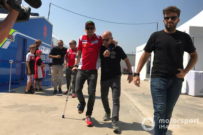 Jorge Lorenzo, Ducati Team injured after crash