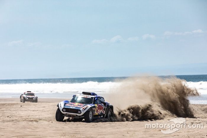 #300 X-Raid Mini JCW Team: Carlos Sainz, Lucas Cruz