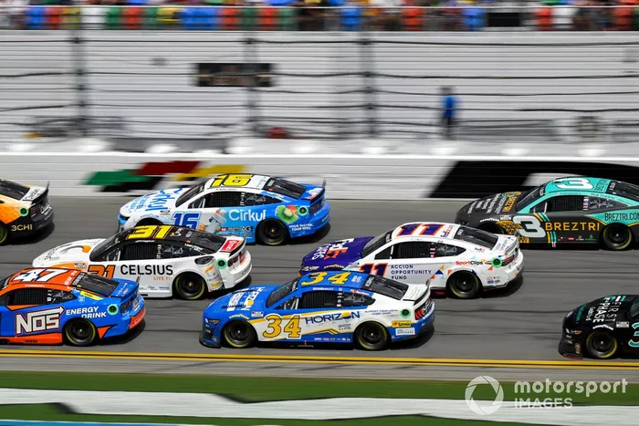 Michael McDowell, Front Row Motorsports, Horizon Hobby Ford Mustang, Denny Hamlin, Joe Gibbs Racing, FedEx Cares Toyota Camry, Justin Haley, Kaulig Racing, LeafFilter Gutter Protection Chevrolet Camaro