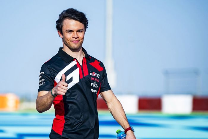 #7 Toyota Gazoo Racing Toyota GR010 - Híbrido: Nyck de Vries