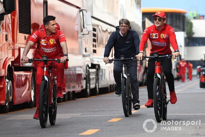 Charles Leclerc, Ferrari sulla sua bici