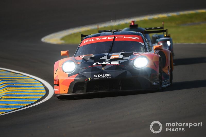 #99 Proton Competition Porsche 911 RSR - 19 LMGTE Am of Harry Tincknell, Florian Latorre, Vutthikorn Inthraphuvasak