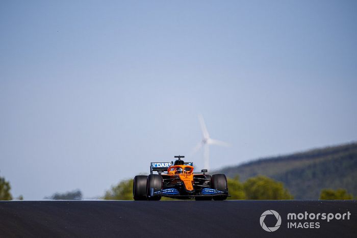 Carlos Sainz Jr., McLaren MCL35