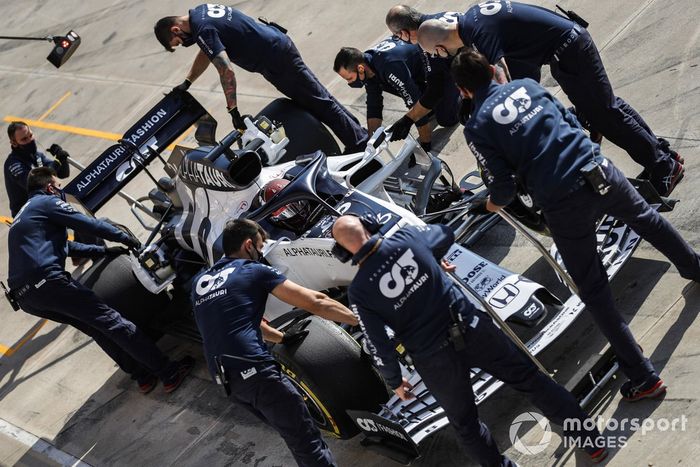 Daniil Kvyat, AlphaTauri AT01