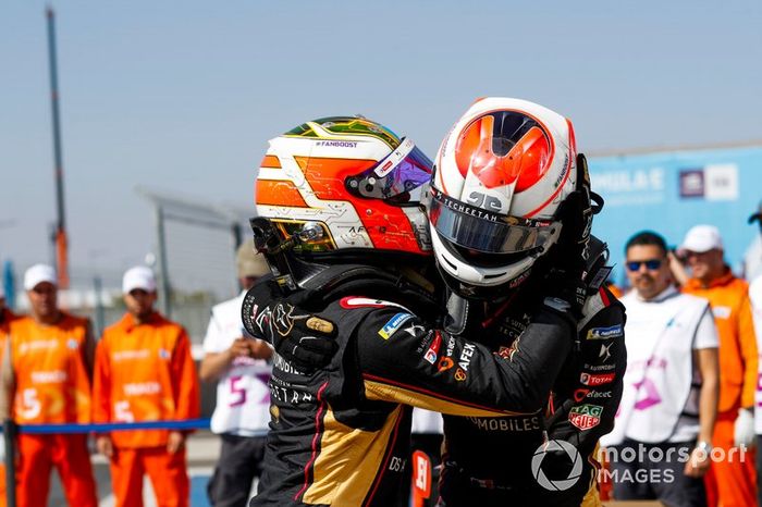 Ganador de la carrera Antonio Felix da Costa, DS Techeetah, DS E-Tense FE20 y Jean-Eric Vergne, DS Techeetah, DS E-Tense FE20