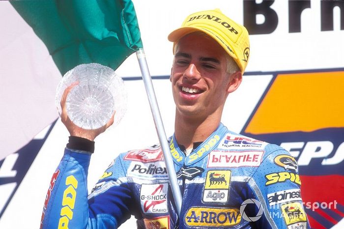 3. Marco Melandri (15 años, 324 días)