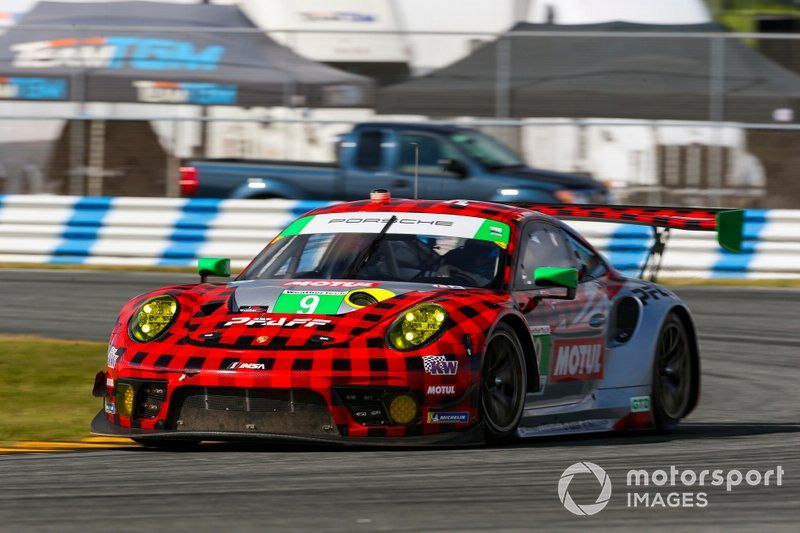 #9 PFAFF Motorsports Porsche 911 GT3 R, GTD: Dennis Olsen, Zacharie Robichon, Lars Kern, Patrick Pilet