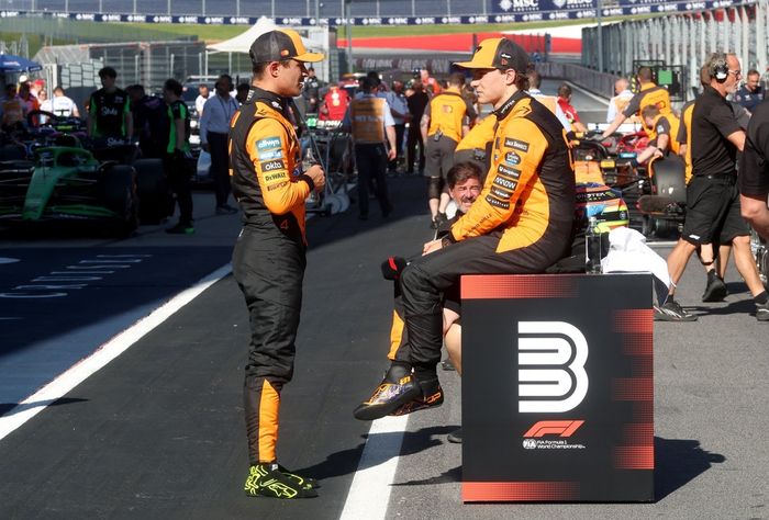 Lando Norris, McLaren, Oscar Piastri, McLaren