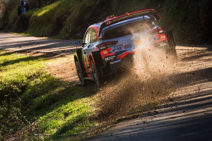 Thierry Neuville, Nicolas Gilsoul, Hyundai Motorsport Hyundai i20 Coupe WRC