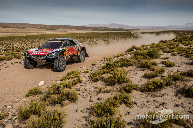 #303 Peugeot Sport Peugeot 3008 DKR: Carlos Sainz, Lucas Cruz