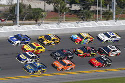 David Ragan, Front Row Motorsports Ford Fusion, Chase Elliott, Hendrick Motorsports Chevrolet Camaro, Joey Logano, Team Penske Ford Fusion and Alex Bowman, Hendrick Motorsports Chevrolet Camaro