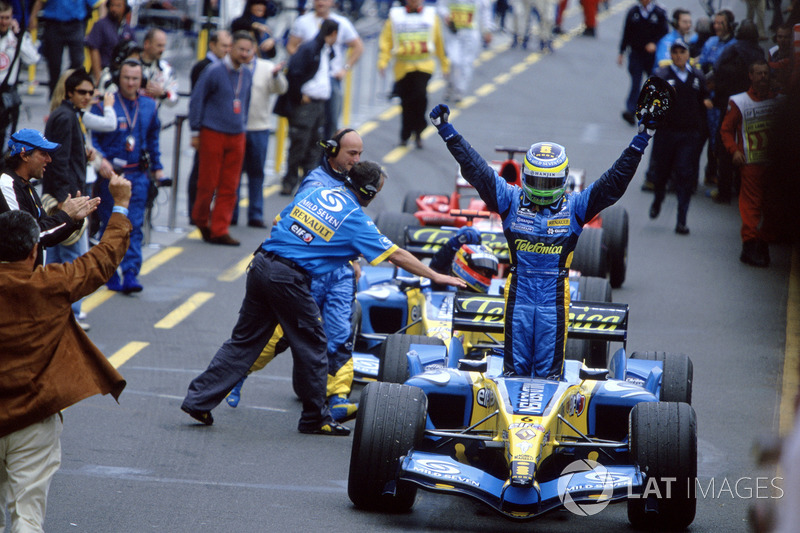 Il vincitore della gara Giancarlo Fisichella, Renault F1 Team R25