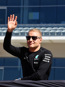 Valtteri Bottas, Mercedes AMG F1 on the drivers parade