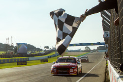 Yarış galibi Scott McLaughlin, DJR Team Penske Ford