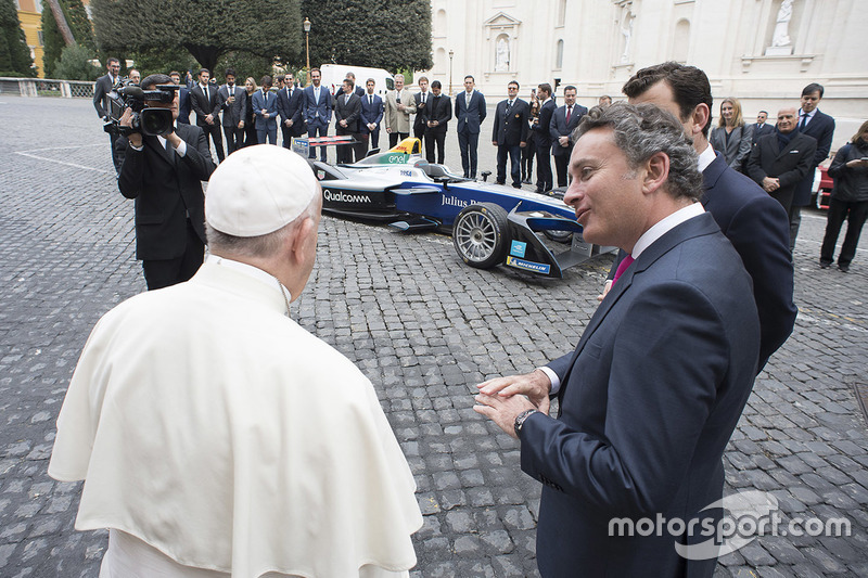 Ferenc pápa, Alejandro Agag, CEO, Formula E