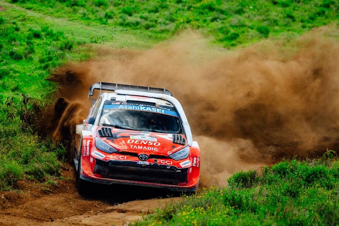 Такамото Кацута, Аарон Джонстон, Toyota Gazoo Racing WRT Toyota GR Yaris Rally1