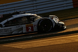 #2 Porsche Team Porsche 919 Hybrid: Ромен Дюма, Ніл Яні, Марк Ліб