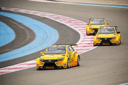 MAC 3 Lada Team