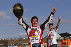 Marc Marquez, Repsol Honda Team, vainqueur de la course et Champion du monde