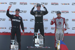 Podium: race winner Simon Pagenaud, Team Penske Chevrolet, second place Will Power, Team Penske Chevrolet, third place Carlos Munoz, Andretti Autosport Honda