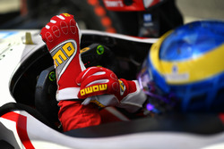 Les gants Momo de Sébastien Bourdais, Dale Coyne Racing Honda