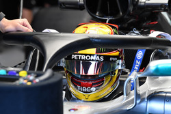 Lewis Hamilton, Mercedes-Benz F1 W08 avec le Halo