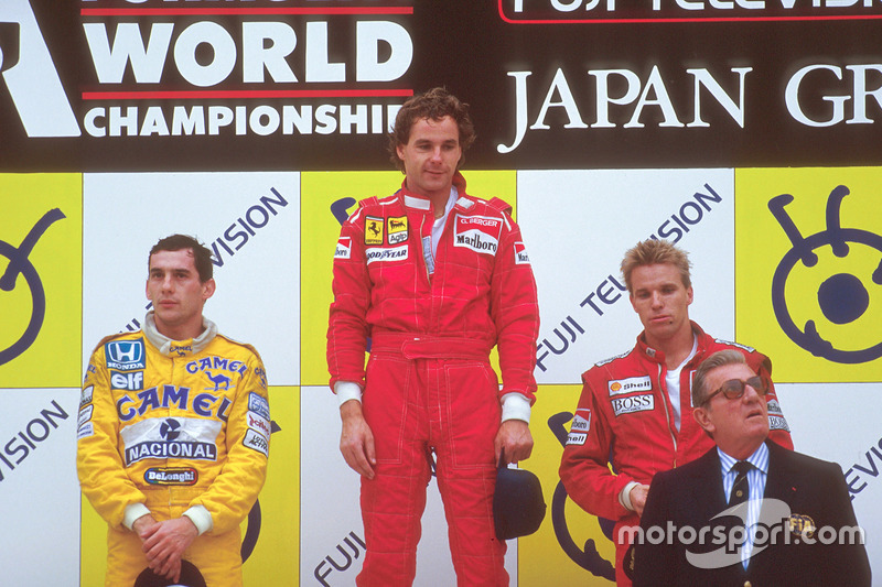 Podium: race winner Gerhard Berger, Ferrari, second place Ayrton Senna, Team Lotus, third place Stefan Johansson, McLaren, with Jean-Marie Balestre, FIA President