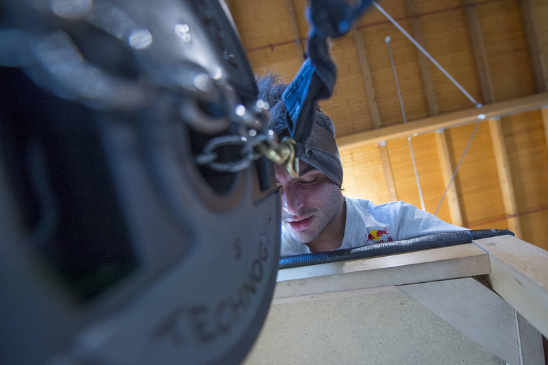 Carlos Sainz Jr., Scuderia Toro Rosso, in volle training