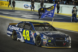 Sieger und Champion 2016: Jimmie Johnson, Hendrick Motorsports, Chevrolet