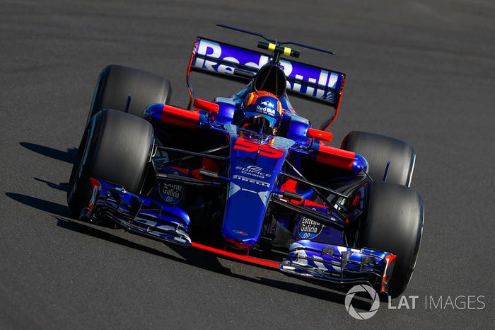 Carlos Sainz Jr., Scuderia Toro Rosso STR12