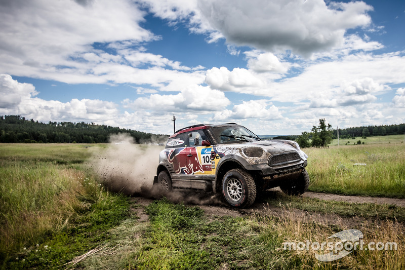 #105 X-Raid Team Mini: Bryce Menzies, Peter Mortensen