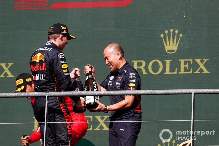 Podio: ganador Max Verstappen, Red Bull Racing