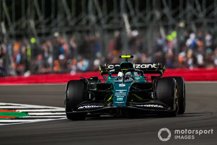 Sebastian Vettel, Aston Martin AMR22