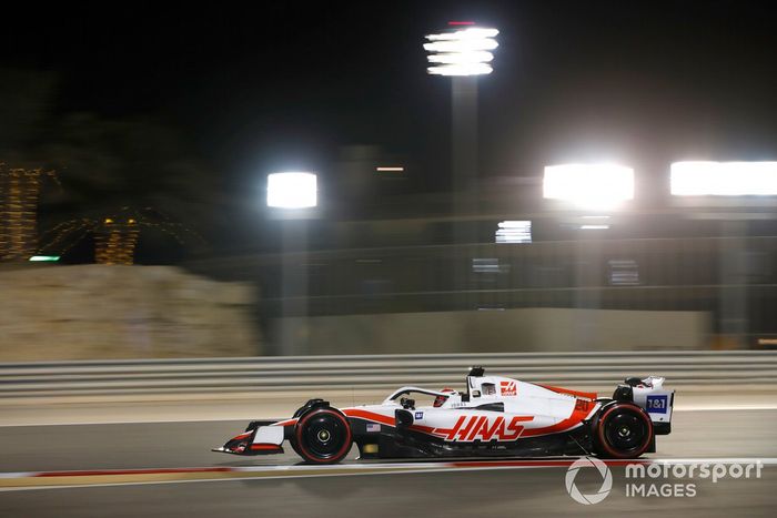 Kevin Magnussen, Haas VF-22