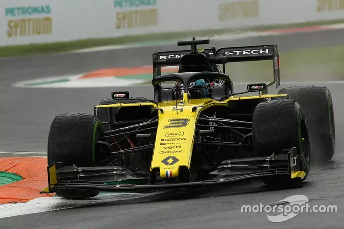 Daniel Ricciardo, Renault F1 Team R.S.19