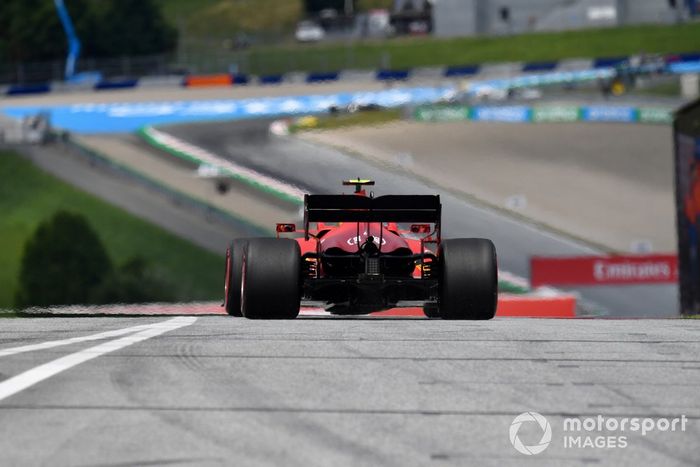 Carlos Sainz Jr., Ferrari SF21
