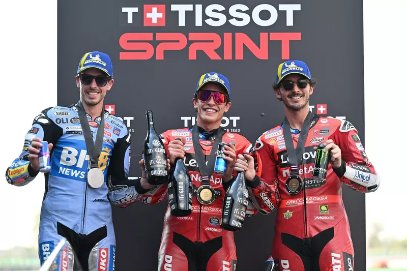 Alex Marquez, Gresini Racing, Marc Marquez, Ducati Team, Francesco Bagnaia, Ducati Team
