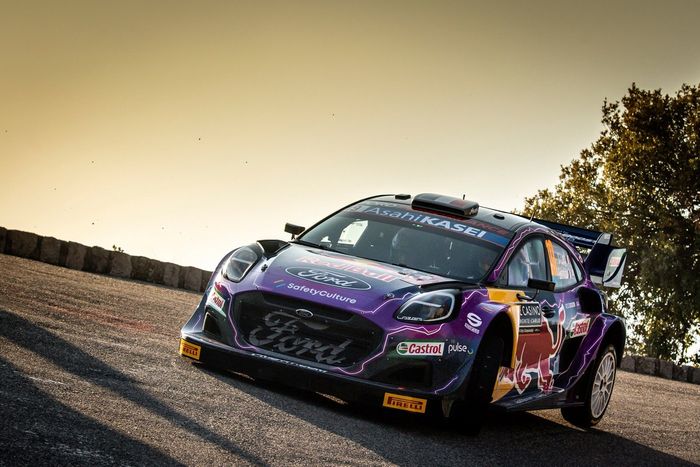 Sébastien Loeb, Isabelle Galmiche, M-Sport Ford World Rally Team Ford Puma Rally1