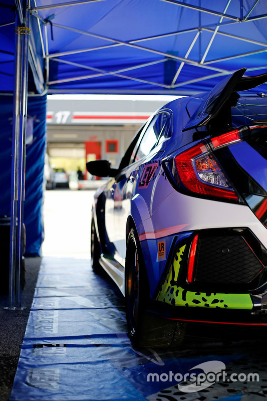 Євген Рахмайлов , Honda Civic Type R, Ukraine Racing