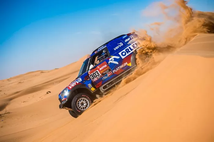 #303 JCW X-Raid Team: Jakub Przygonski, Timo Gottschalk