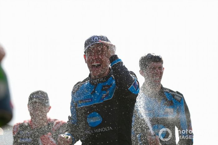 #10 Wayne Taylor Racing Acura ARX-05 Acura DPi: Ricky Taylor, Filipe Albuquerque