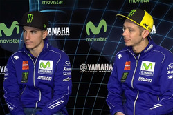 Валентино Россі, Yamaha Factory Racing, Маверік Віньялес, Yamaha Factory Racing