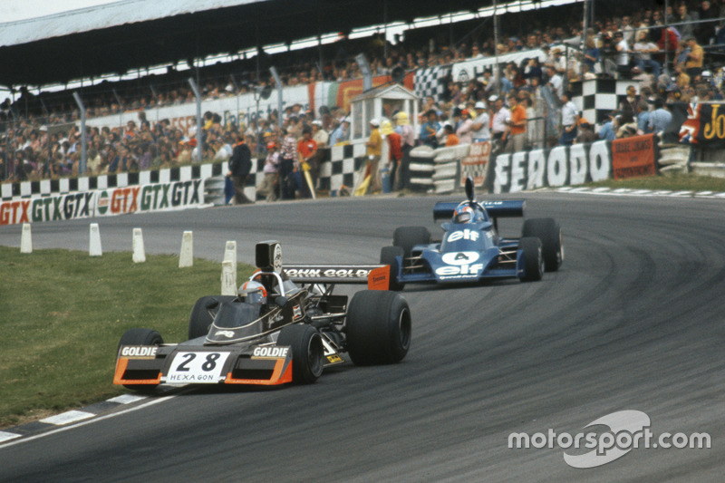 John Watson, Brabham-Ford BT42, leads Patrick Depailler, Tyrrell-Ford 007