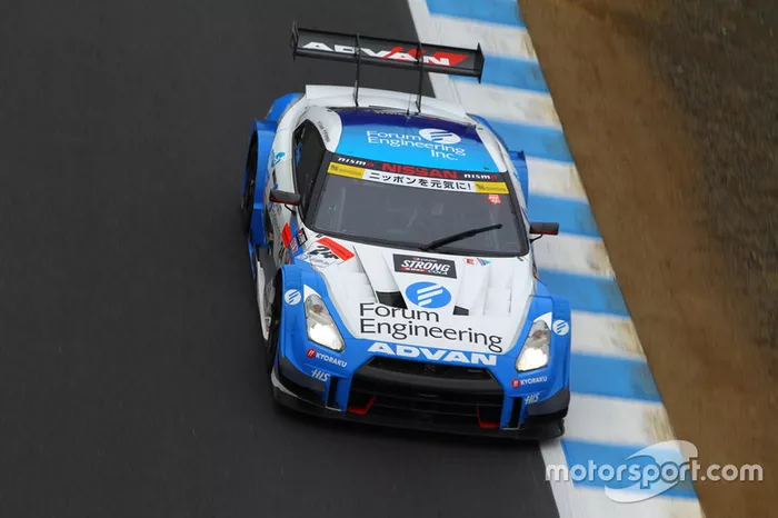 #24 フォーラムエンジニアリング ADVAN GT-R｜2016年